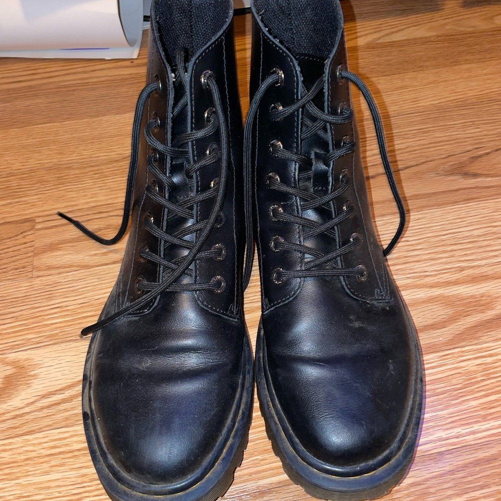 Dr. Martens